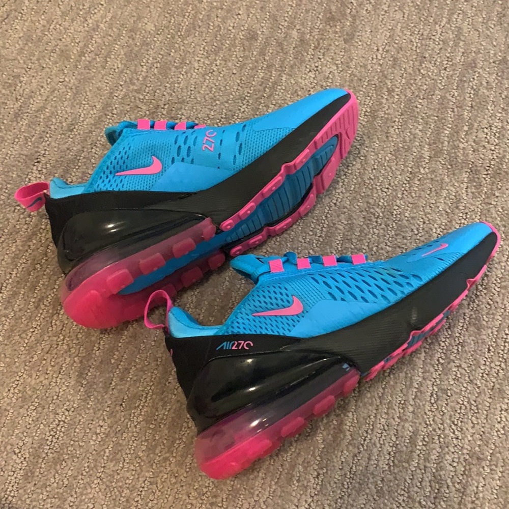 Nike Air Max 270 Women's Sneakers in Blue and Pink